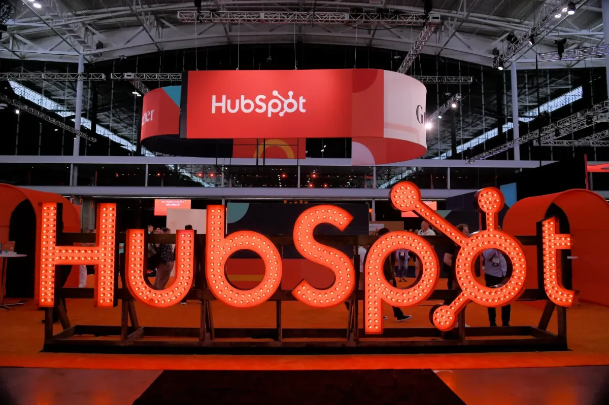 HubSpot to Acquire Clearbit: A Vision to Empower Customers with Data-Driven Insights
