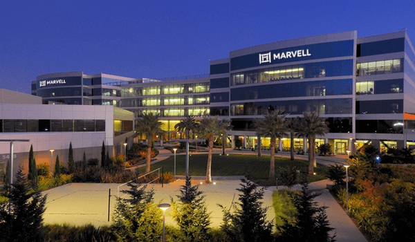 Marvell's AI Chip Success Amid Declining Segments